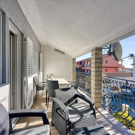 Apartment Anica